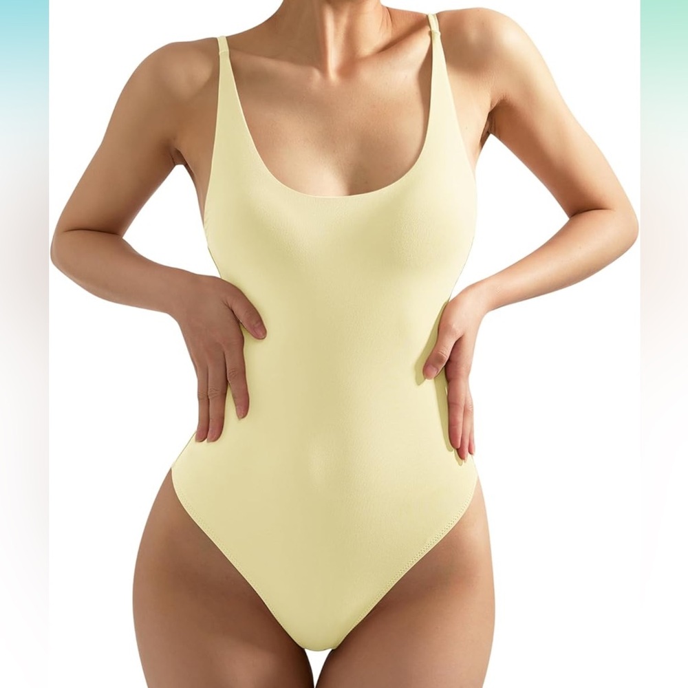 SUUKSESS Women Sexy Scoop Neck Thong Bodysuit Backless
Cami Bodysuit Top